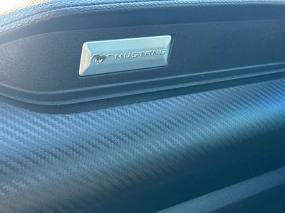 2022 Ford Mustang EcoBoost