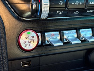 2022 Ford Mustang EcoBoost