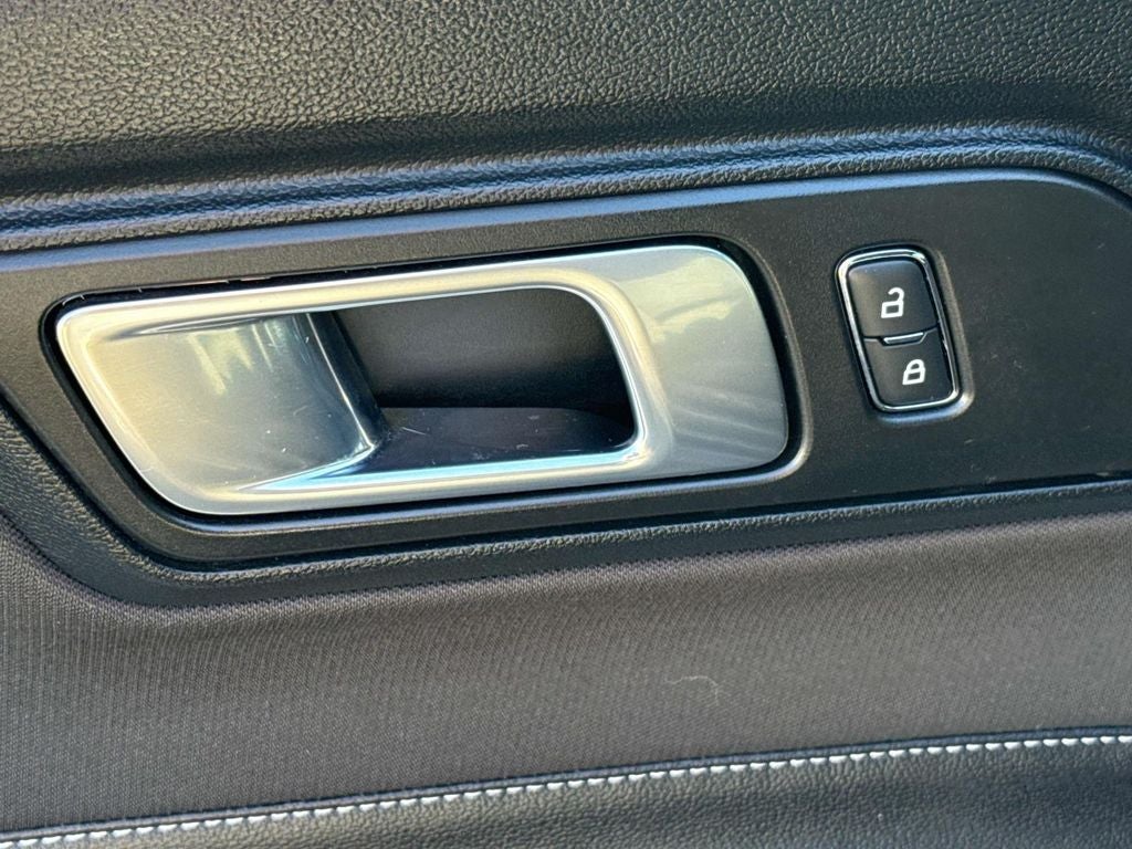 2022 Ford Mustang EcoBoost