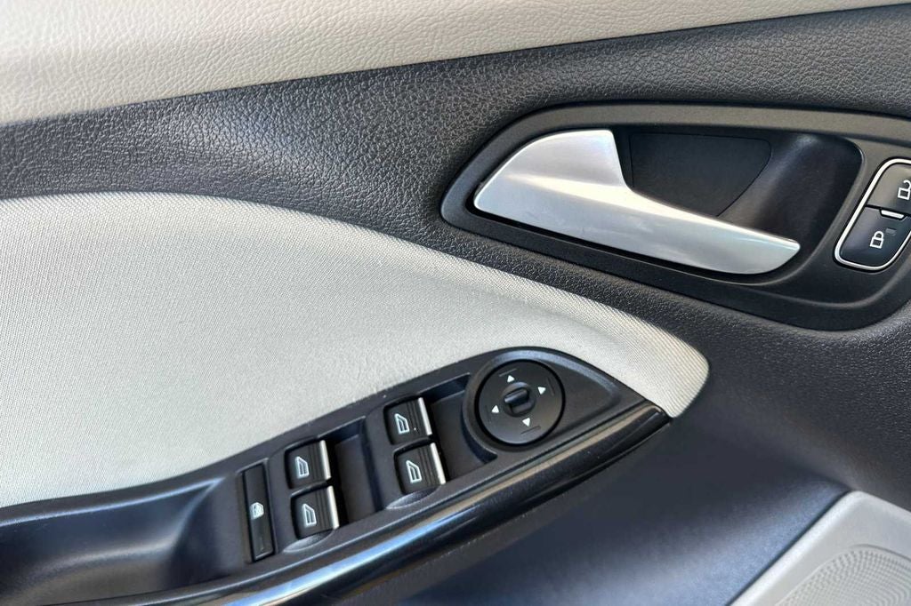 2017 Ford Focus Electric Base