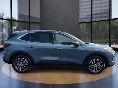 2025 Ford Escape Plug-In Hybrid Base