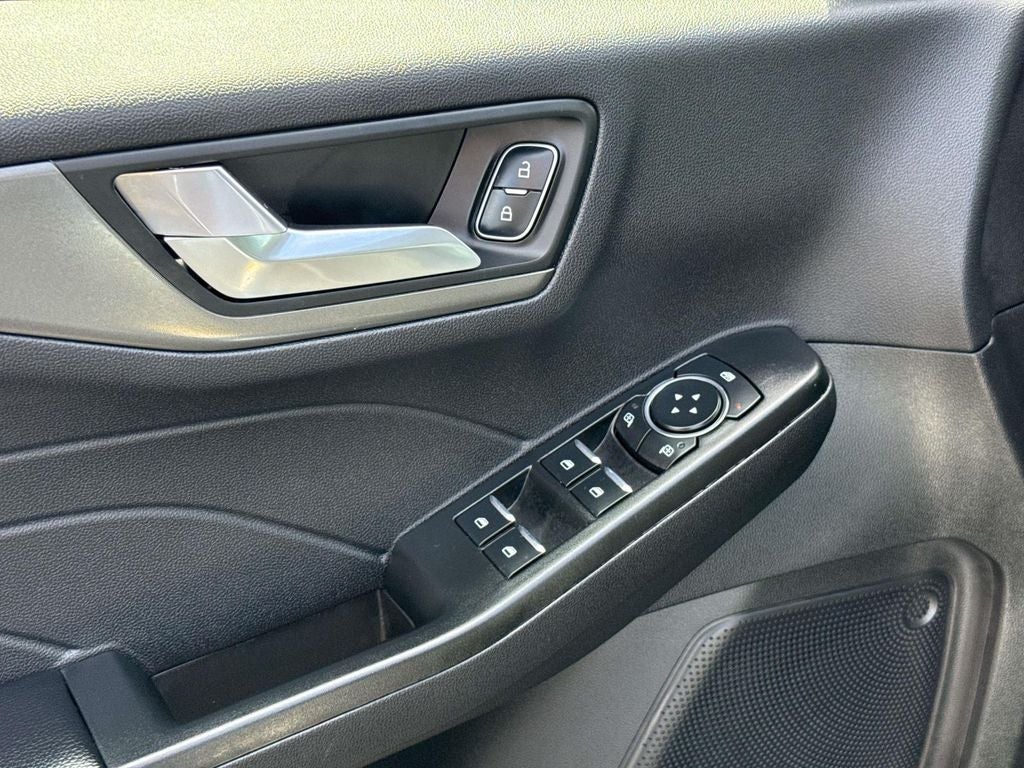 2025 Ford Escape Plug-In Hybrid Base