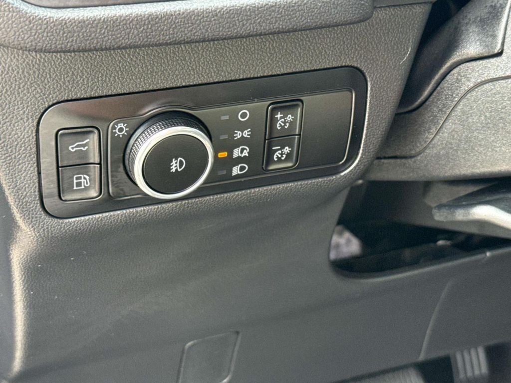 2025 Ford Escape Plug-In Hybrid Base