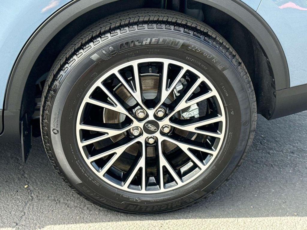 2025 Ford Escape Plug-In Hybrid Base