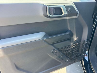 2021 Ford Bronco Base