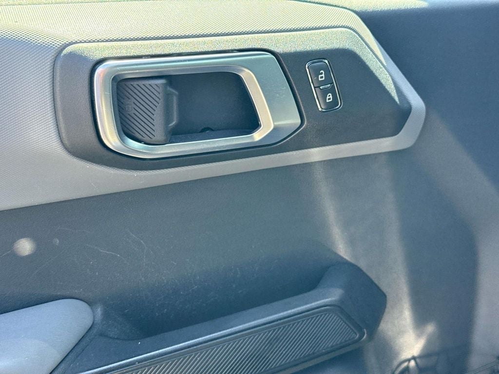 2021 Ford Bronco Base