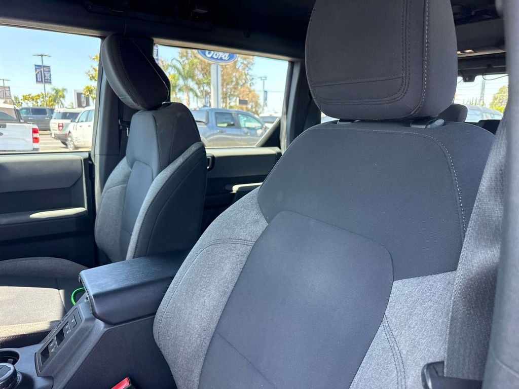 2021 Ford Bronco Base