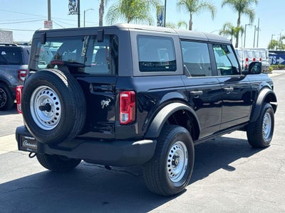 2021 Ford Bronco Base