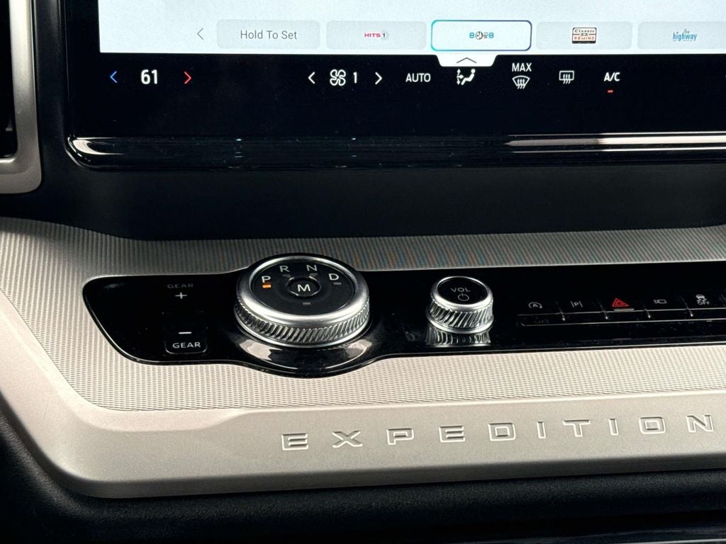 2025 Ford Expedition Max Active