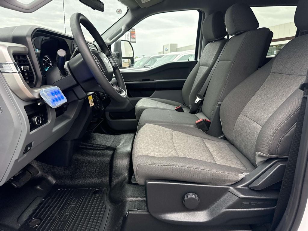 2025 Ford F-350SD XL