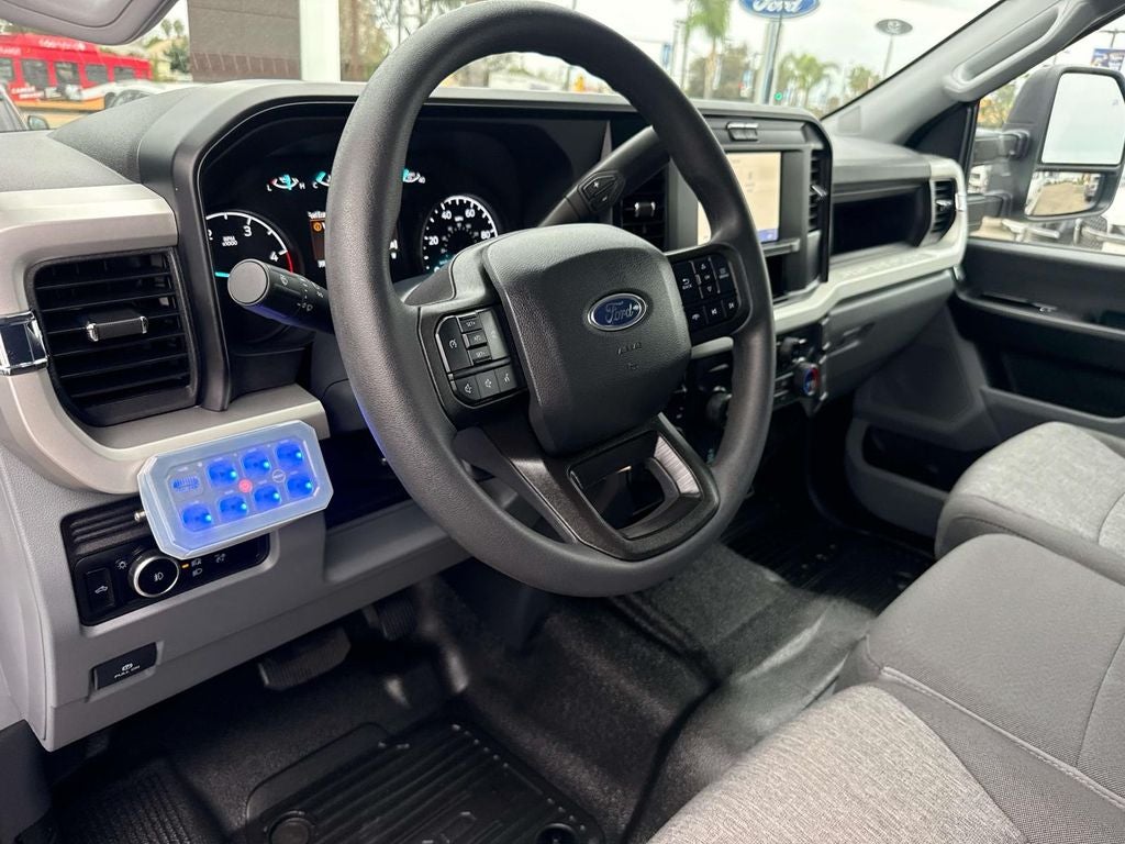 2025 Ford F-350SD XL