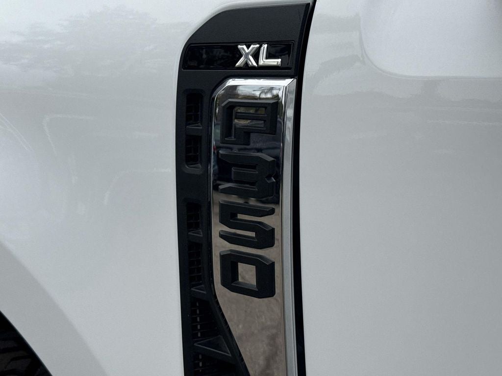 2025 Ford F-350SD XL