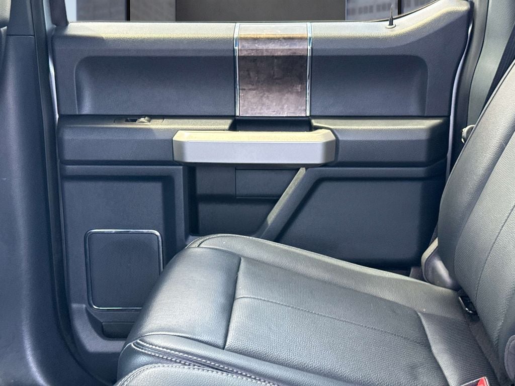 2022 Ford F-350SD Lariat