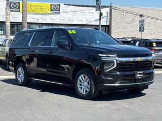 2025 Chevrolet Suburban LS