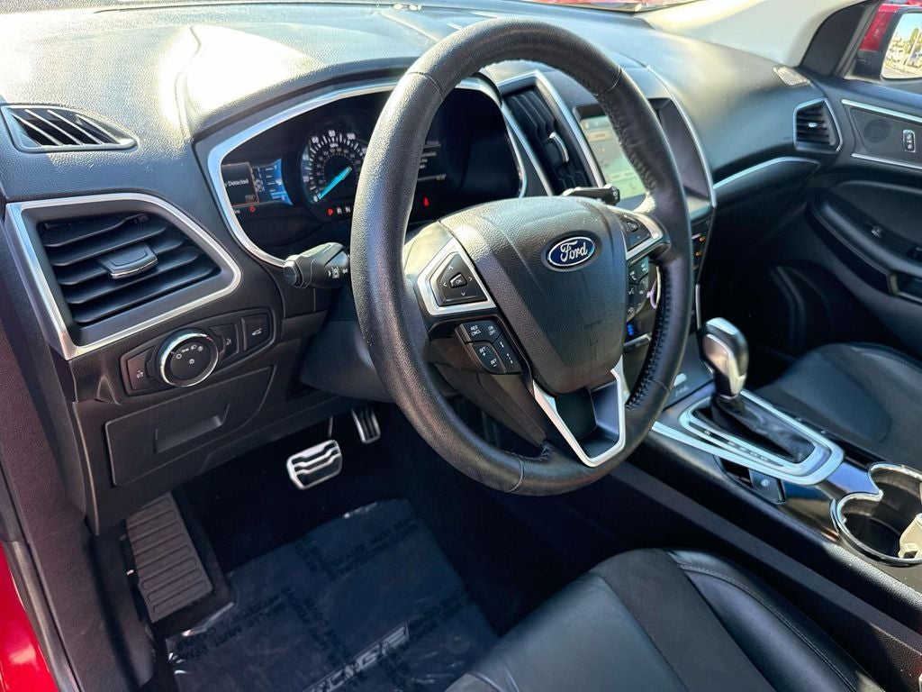 2016 Ford Edge Sport