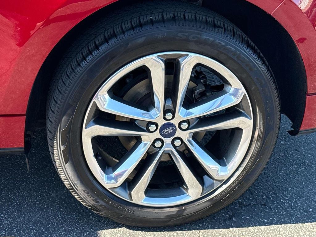 2016 Ford Edge Sport