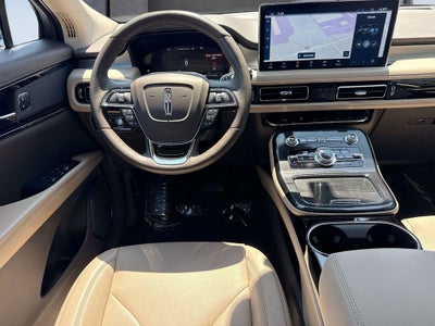 2023 Lincoln Nautilus Standard