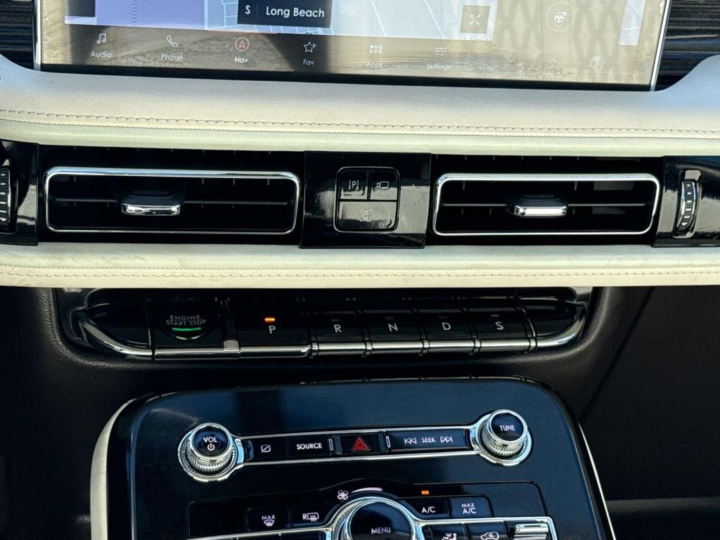 2022 Lincoln Nautilus Black Label