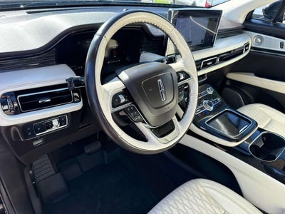 2022 Lincoln Nautilus Black Label