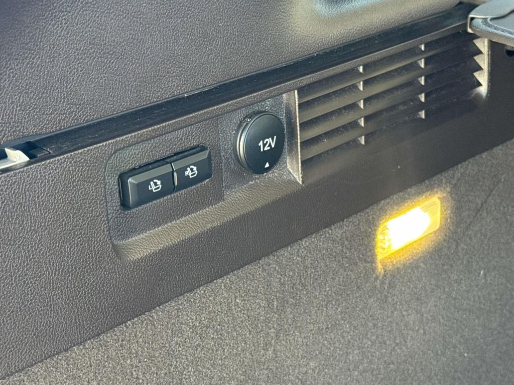 2022 Lincoln Nautilus Black Label