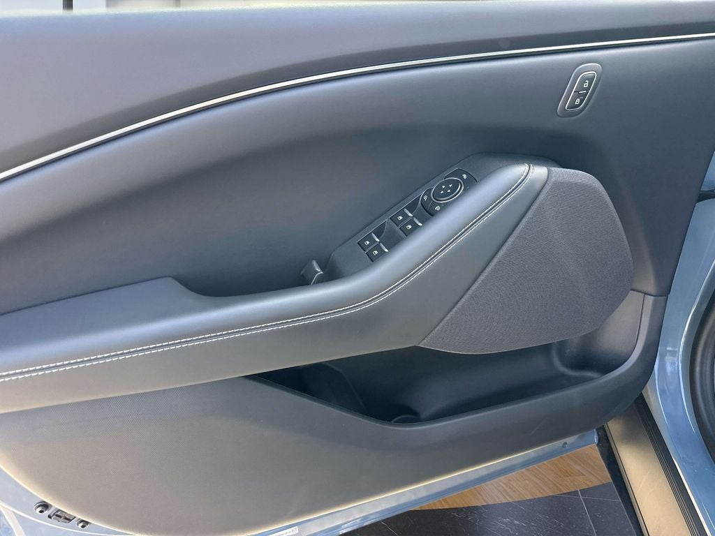 2024 Ford Mustang Mach-E Select