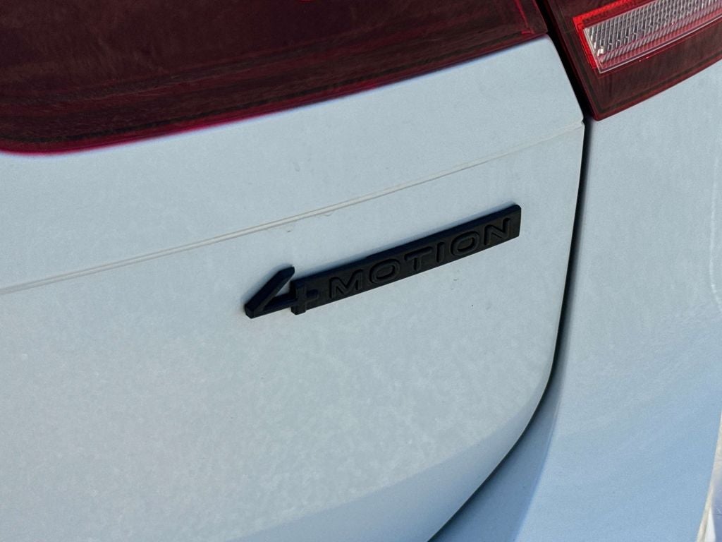 2022 Volkswagen Tiguan 2.0T SEL R-Line