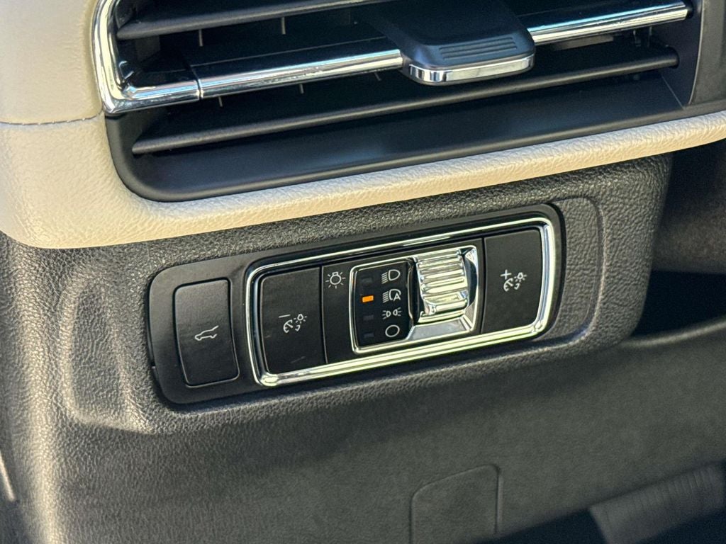 2025 Lincoln Corsair Reserve