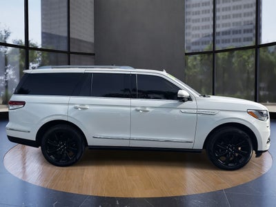 2024 Lincoln Navigator Reserve
