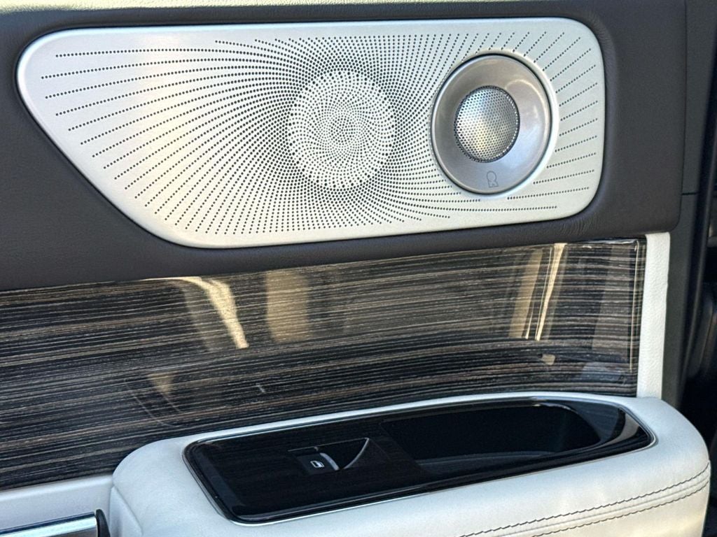 2022 Lincoln Navigator Black Label