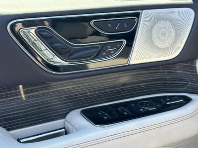2022 Lincoln Navigator Black Label