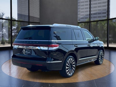 2022 Lincoln Navigator Black Label