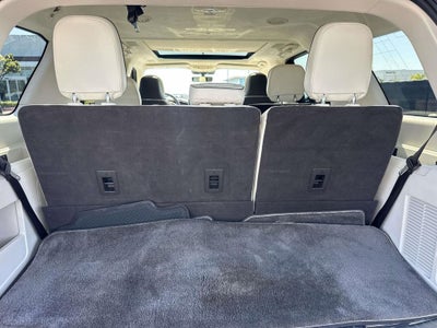 2022 Lincoln Navigator Black Label