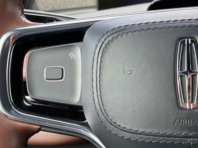 2025 Lincoln Navigator L Reserve