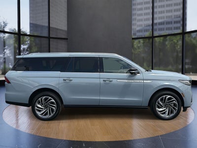 2025 Lincoln Navigator L Reserve