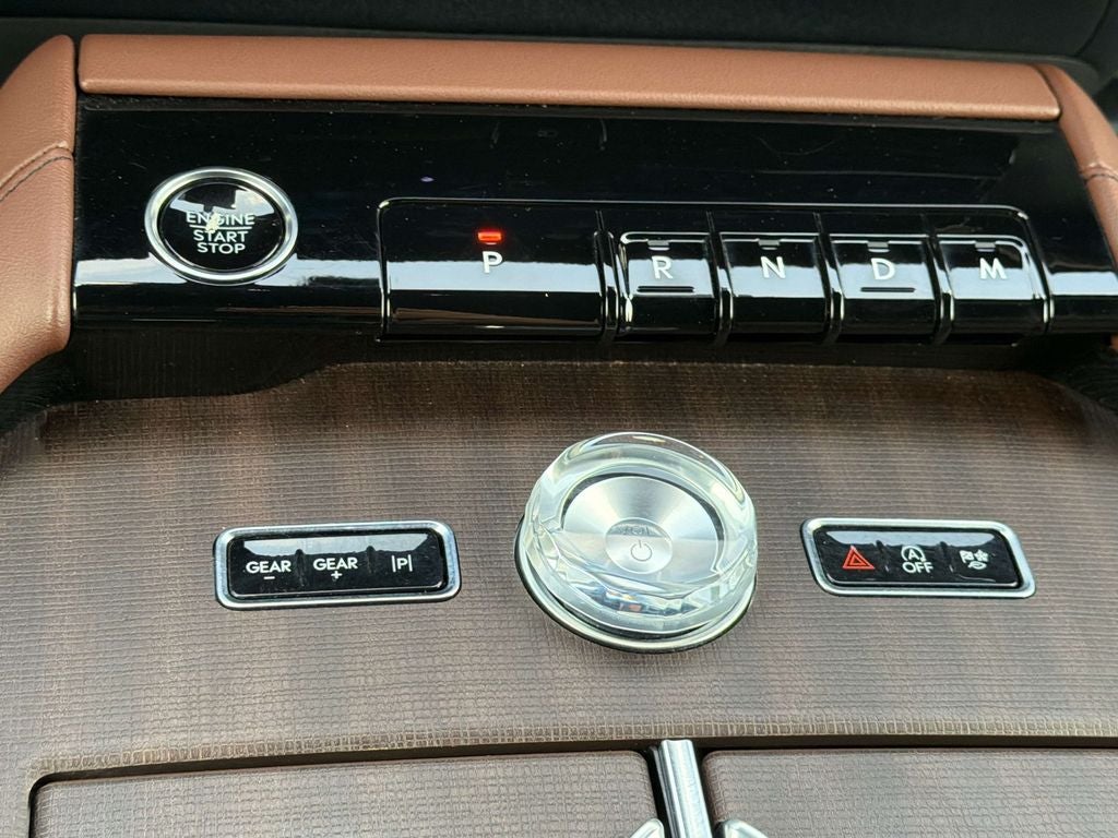 2025 Lincoln Navigator L Reserve
