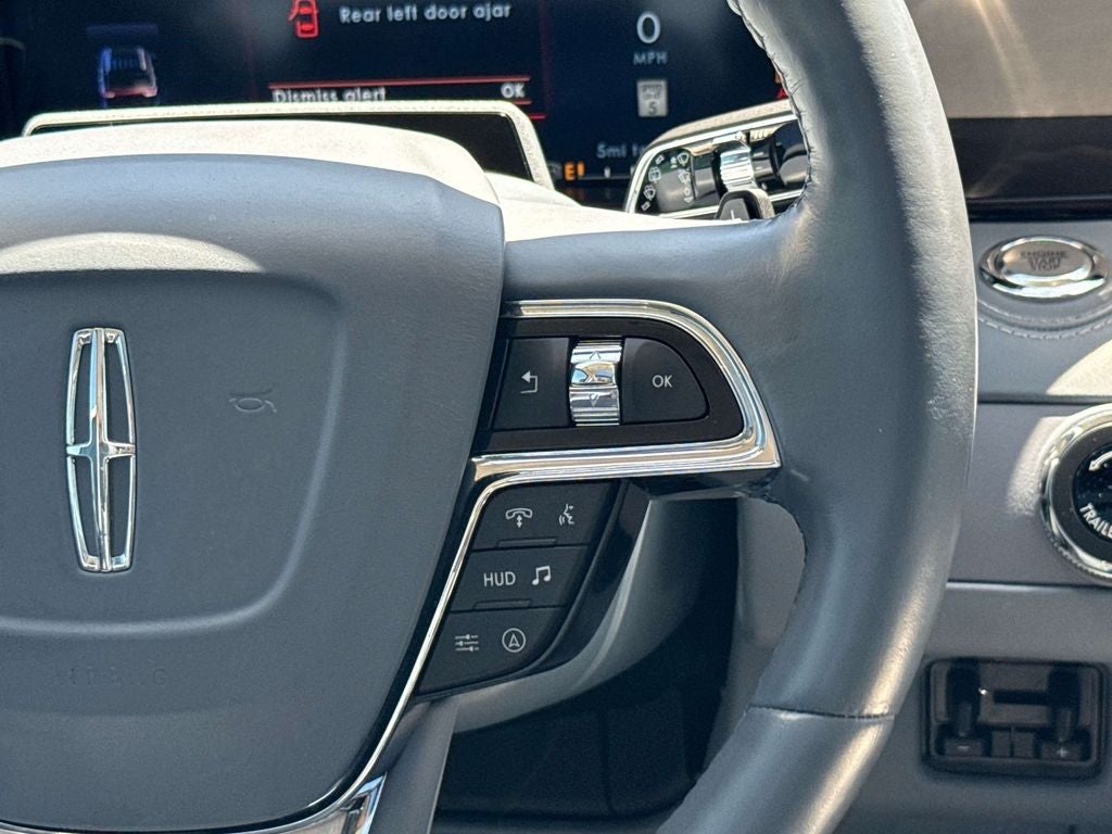 2023 Lincoln Navigator L Black Label