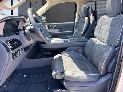 2023 Lincoln Navigator L Black Label