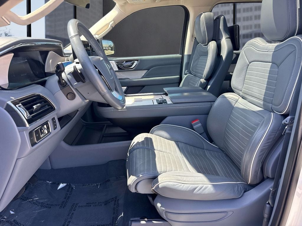 2023 Lincoln Navigator L Black Label