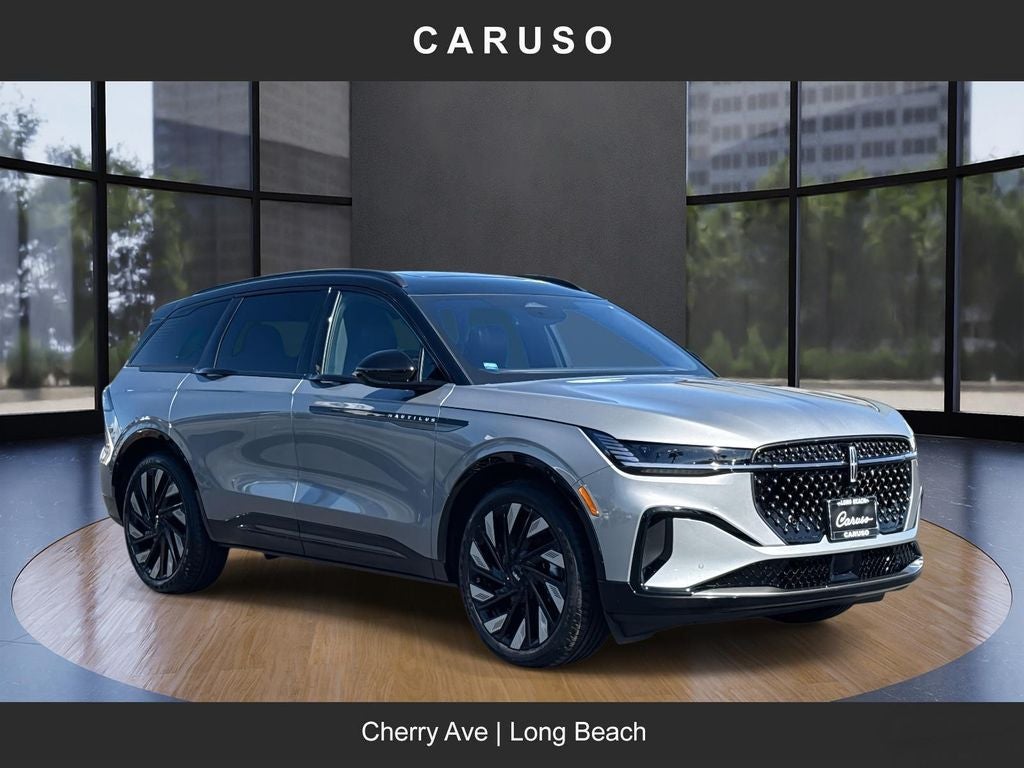 2025 Lincoln Nautilus Reserve