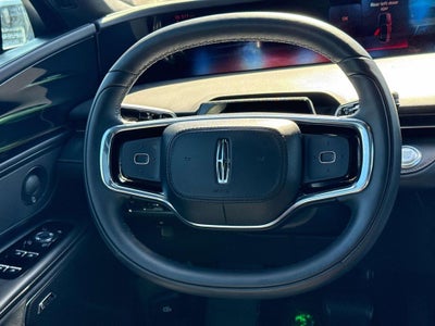 2025 Lincoln Nautilus Reserve