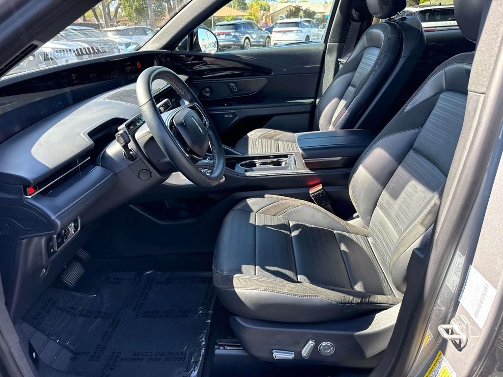 2025 Lincoln Nautilus Reserve