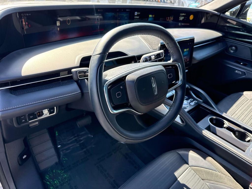 2025 Lincoln Nautilus Reserve