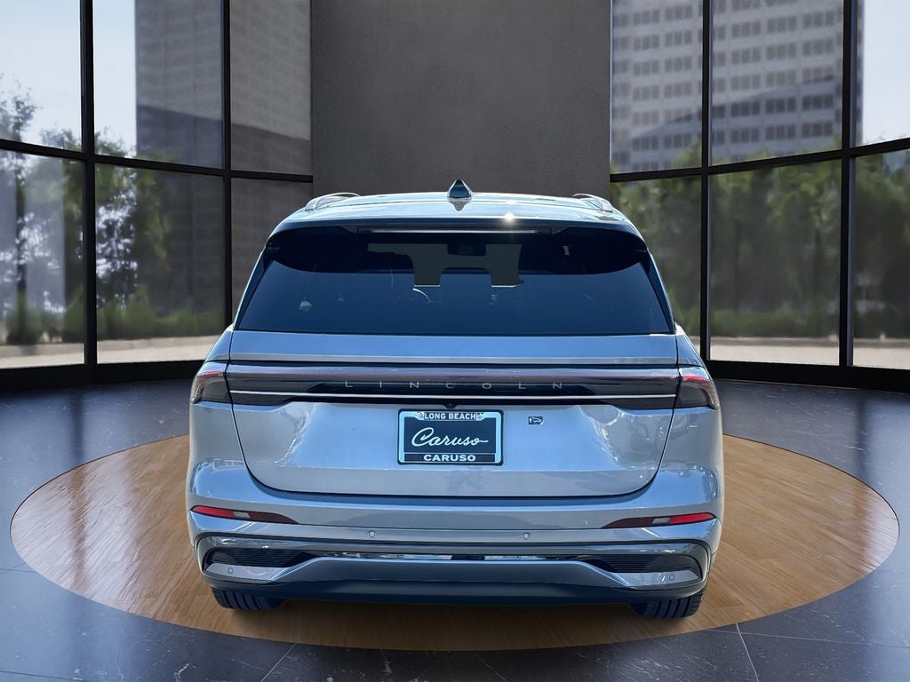 2025 Lincoln Nautilus Reserve