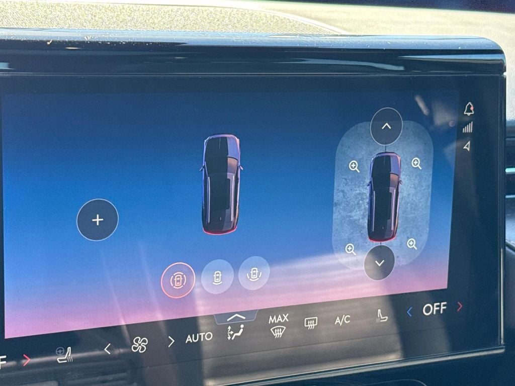 2025 Lincoln Nautilus Reserve