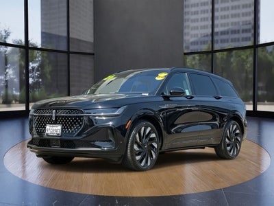 2024 Lincoln Nautilus Reserve