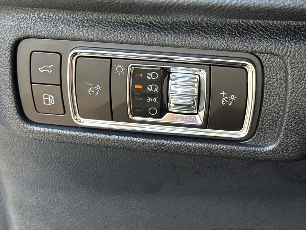 2025 Lincoln Corsair Plug-In Hybrid Grand Touring