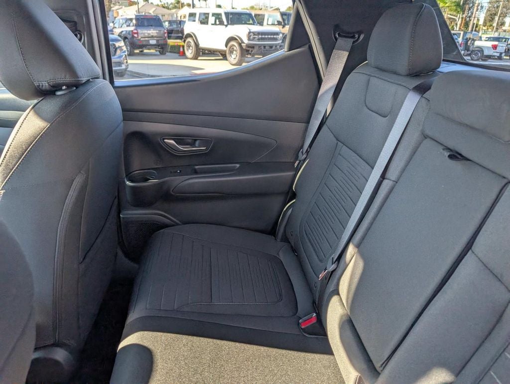 2025 Hyundai Santa Cruz SE