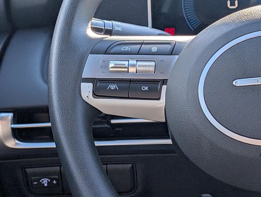 2025 Hyundai Santa Cruz SE