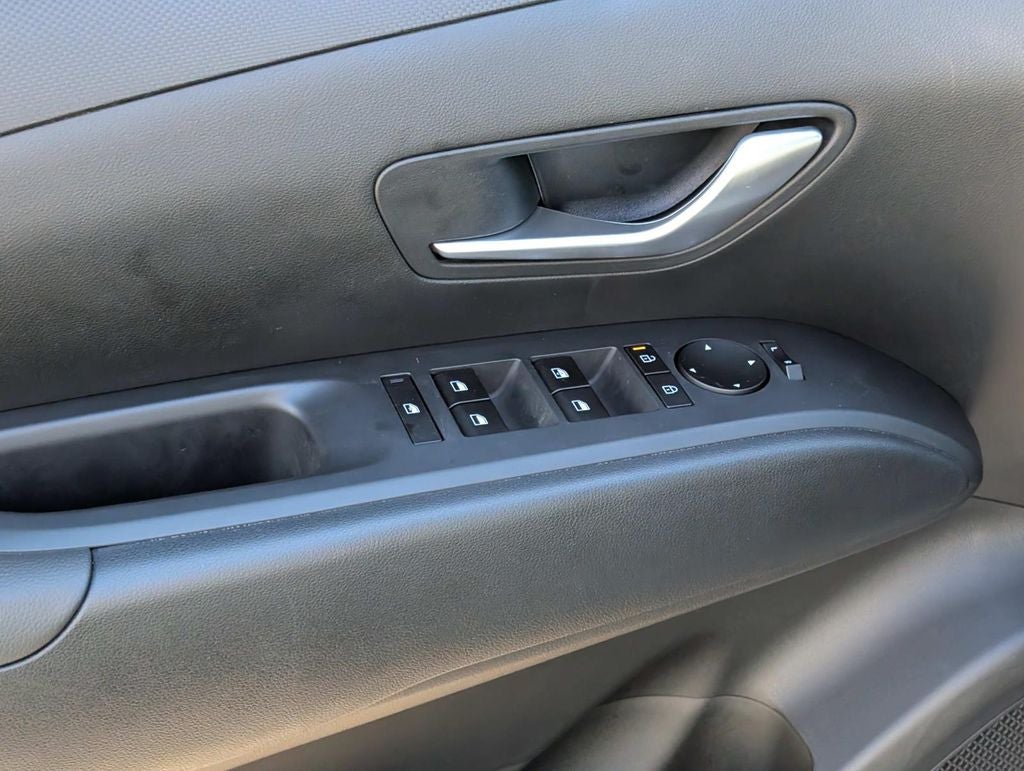 2025 Hyundai Santa Cruz SE