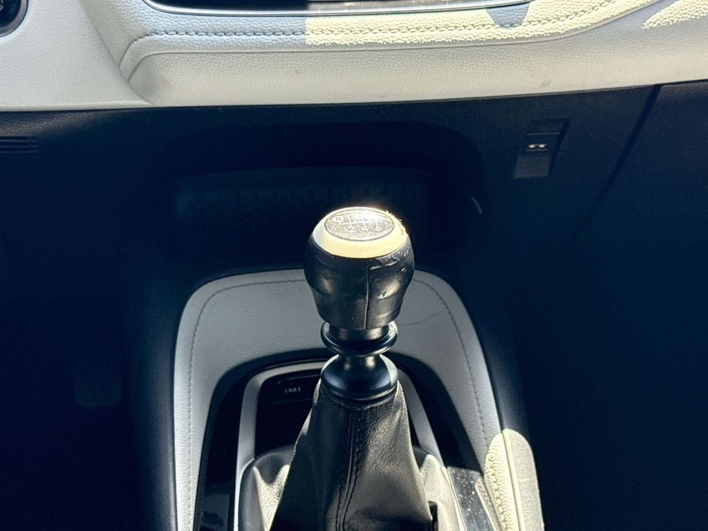 2021 Toyota Corolla Hatchback SE